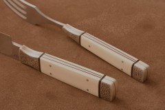 RM-1067-f