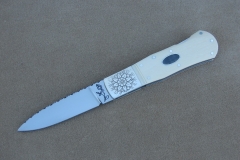 Rosa de Mayo 756