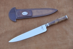 Rosa de Mayo 832