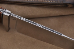 RM-889-f